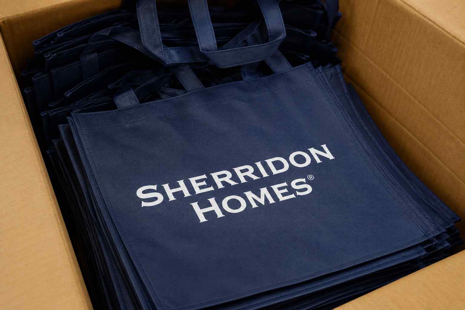 Bags & totes